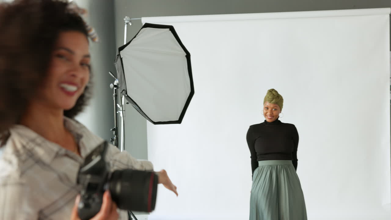 사진작가, 모델, 패션과 함께 한 여성