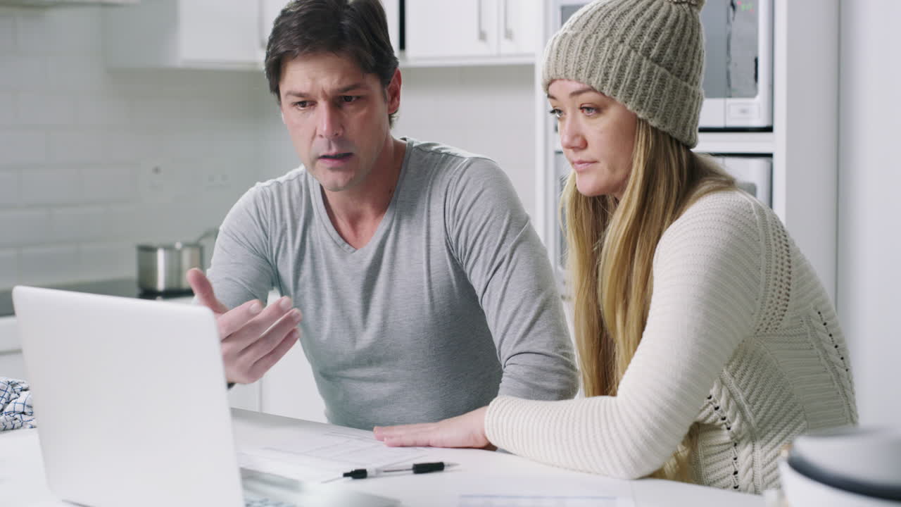 어른이 되는 것은 대가를 치러야 했습니다.