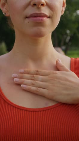 mujer en meditación
