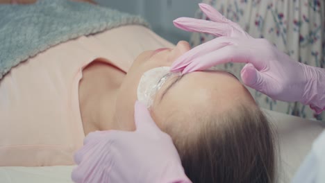 eyelash extensions procedure