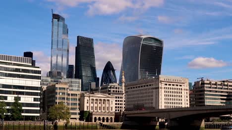 Vergrößern-Sie-Die-Skyline-Von-London