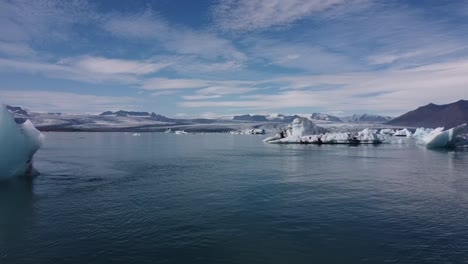 glaciers in glacial lake of vatnajökull, jokulsarlon glacier lagoon, iceland