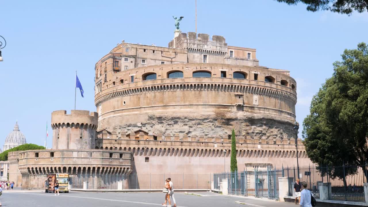 카스텔 산탄젤로, 로마, 이탈리아 주변 관광객