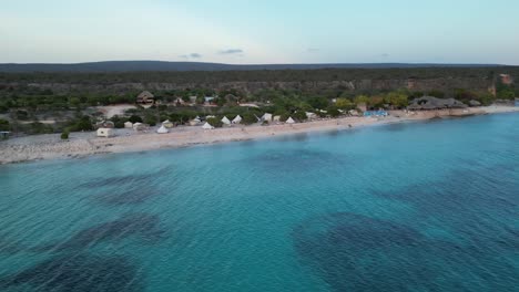 Vista-Aérea-Del-Popular-Destino-Turístico-Cabo-Rojo-En-El-Suroeste-De-La-República-Dominicana