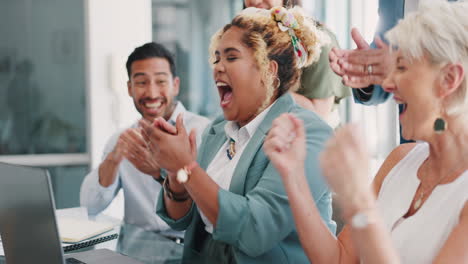 clapping business people, laptop