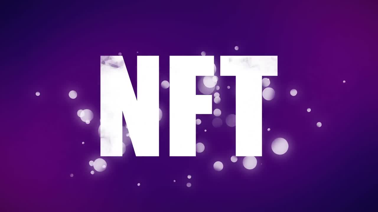 Animazione digitale di banner di testo NFT su punti luce bianchi su sfondo sfumato viola