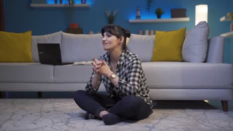 una mujer estresada.
