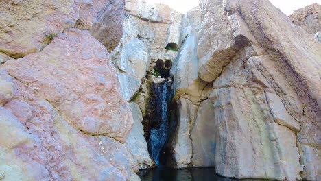 Cascada-En-El-Desierto-Bousaada-Argelia