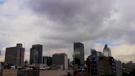 Calles-Y-Plazas-De-La-Ciudad-De-Mexico