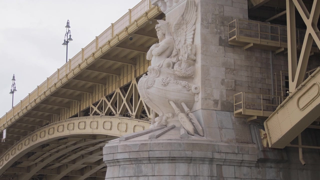 Dettagli del Ponte Margherita a Budapest