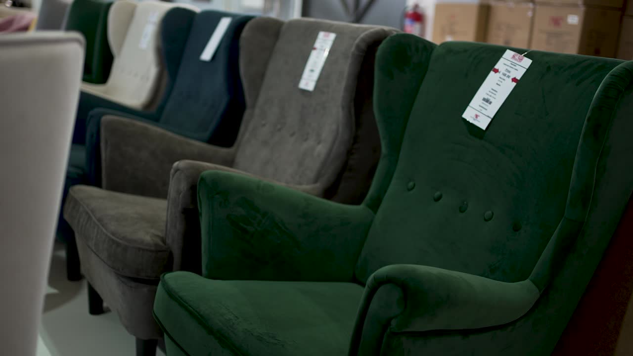 Discover a selection of stylish and cozy chairs in different colors at the home decor store. From classic to modern designs, find the perfect fit for your living space