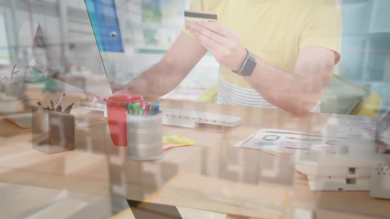 사회적 거리를 두는 백인 남자가 집에서 온라인으로 구매하고 있습니다.