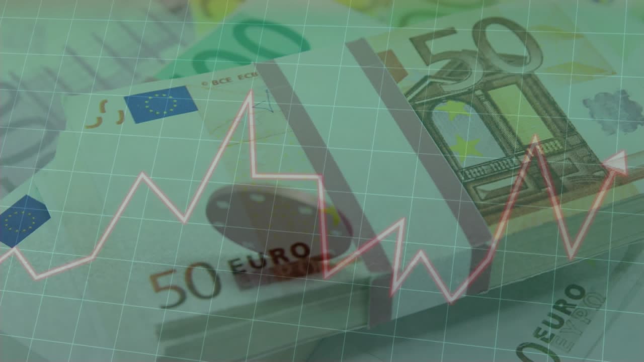 Video zeigt Euro-Banknoten und einen Spielchip in Zeitlupe