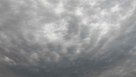 Real-time-shot-of-heavy-rain-clouds