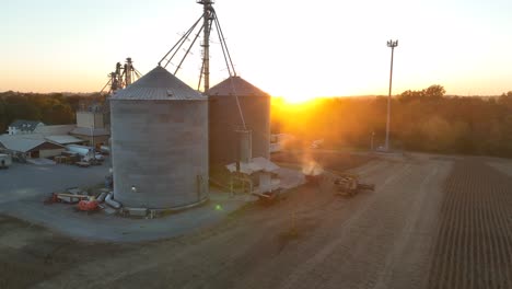 grain elevator in usa at harvest