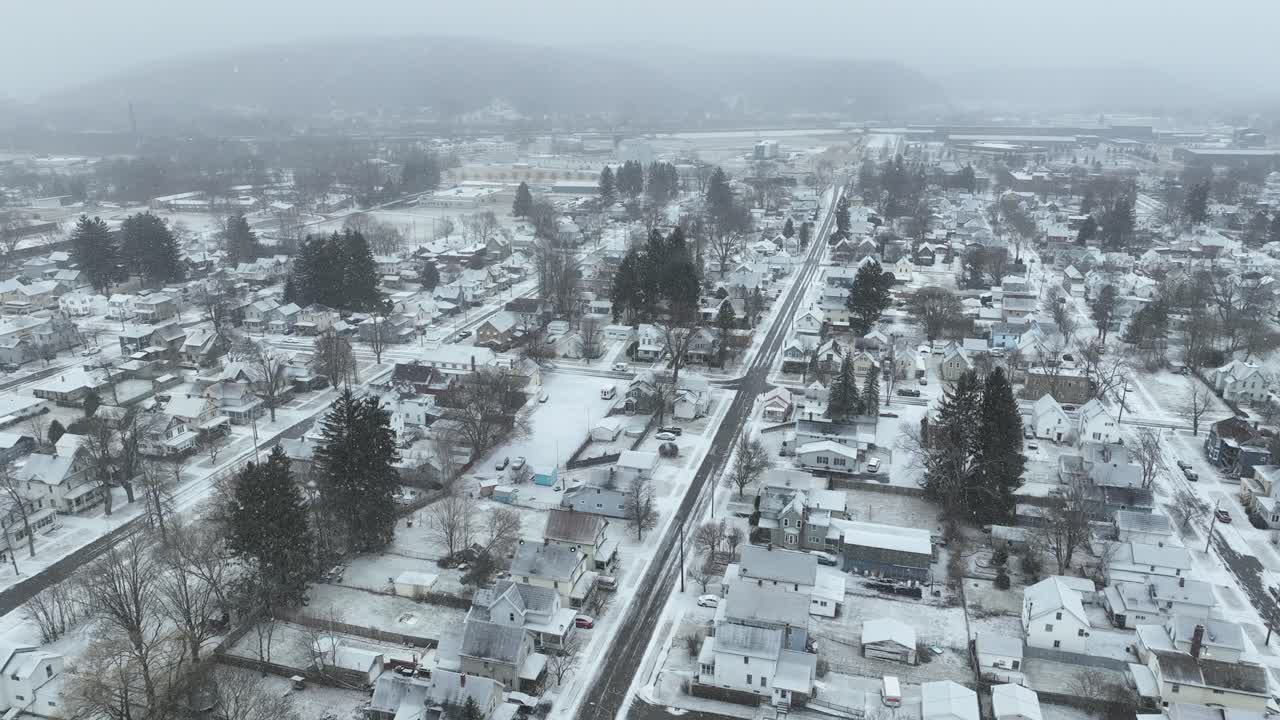 올린, 뉴욕을 통한 저고도 겨울 드론 비행