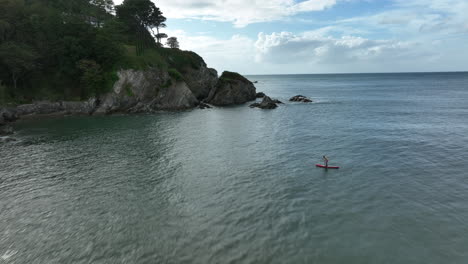 lee bay, ilfracombe, north devon - drone aéreo prores septiembre 2022 - clip 1