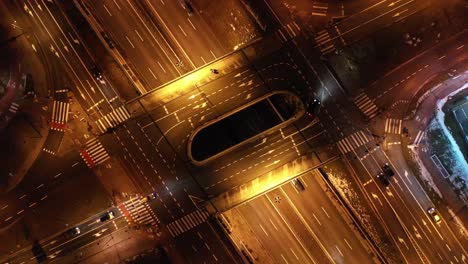 Aerial-view-of-the-road-intersection-on-the-DTŚ-Highway-in-Katowice,-in-the-night