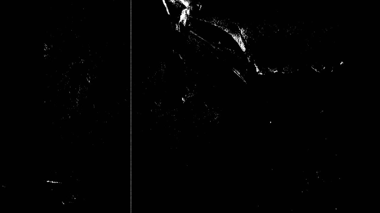 Abstraktes Schwarz-Weiß Digitalrauschen mit Glitch-Overlay