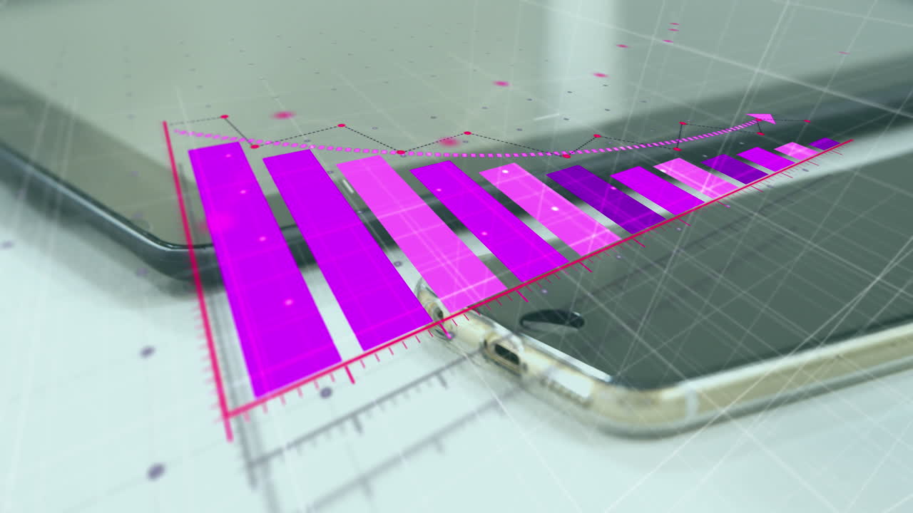 animación del procesamiento de datos estadísticos contra tableta digital, teléfono inteligente y reloj inteligente en la mesa