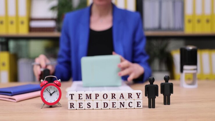 Concetto di permesso di soggiorno temporaneo