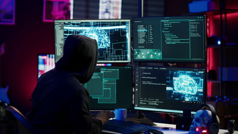 el estafador comete fraude utilizando software de inteligencia artificial y spyware