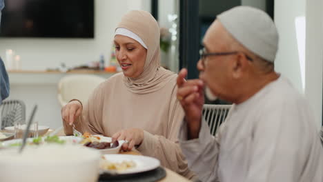 family dinner during ramadan