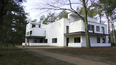slow motion of masters houses a bauhaus building in dessau, germany