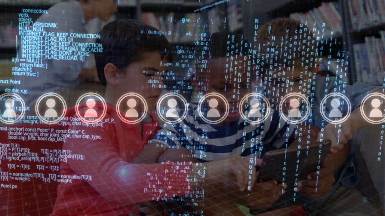 animación del procesamiento de datos sobre tres niños diversos que utilizan tableta digital en la escuela
