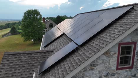 Solar-panels-on-large-American-farm-house