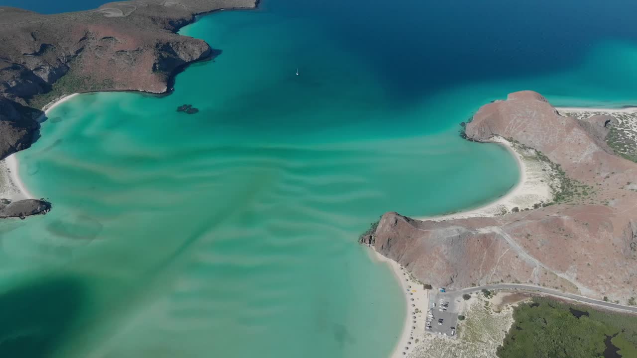 발란드라 멕시코에서 틸트 다운