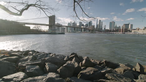 El-Puente-De-Brooklyn-Nueva-York-En-La-Hora-Dorada