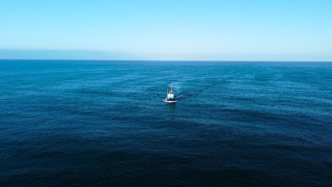 오션사이드 미끼 회사 드론 저공비행