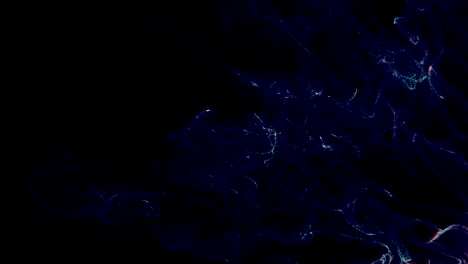 4k de humo orgánico y partículas de polvo.
