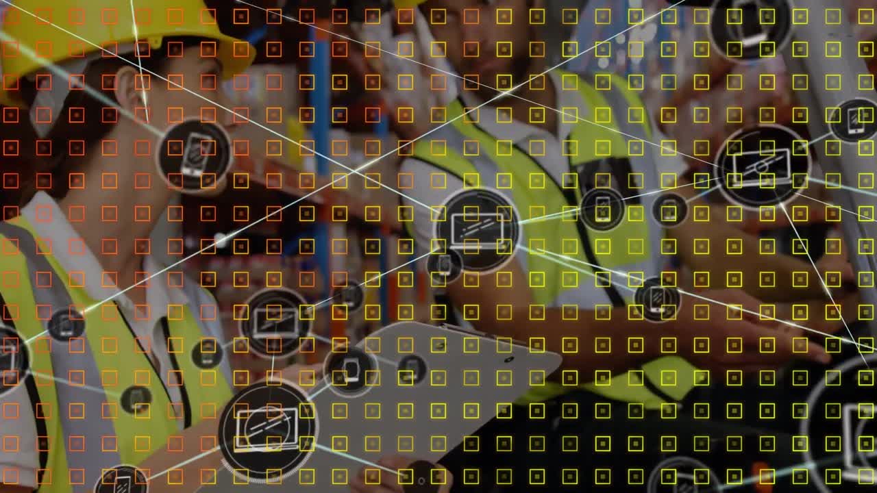 animación de la red de conexiones sobre filas de patrones móviles y personas que trabajan en el almacén