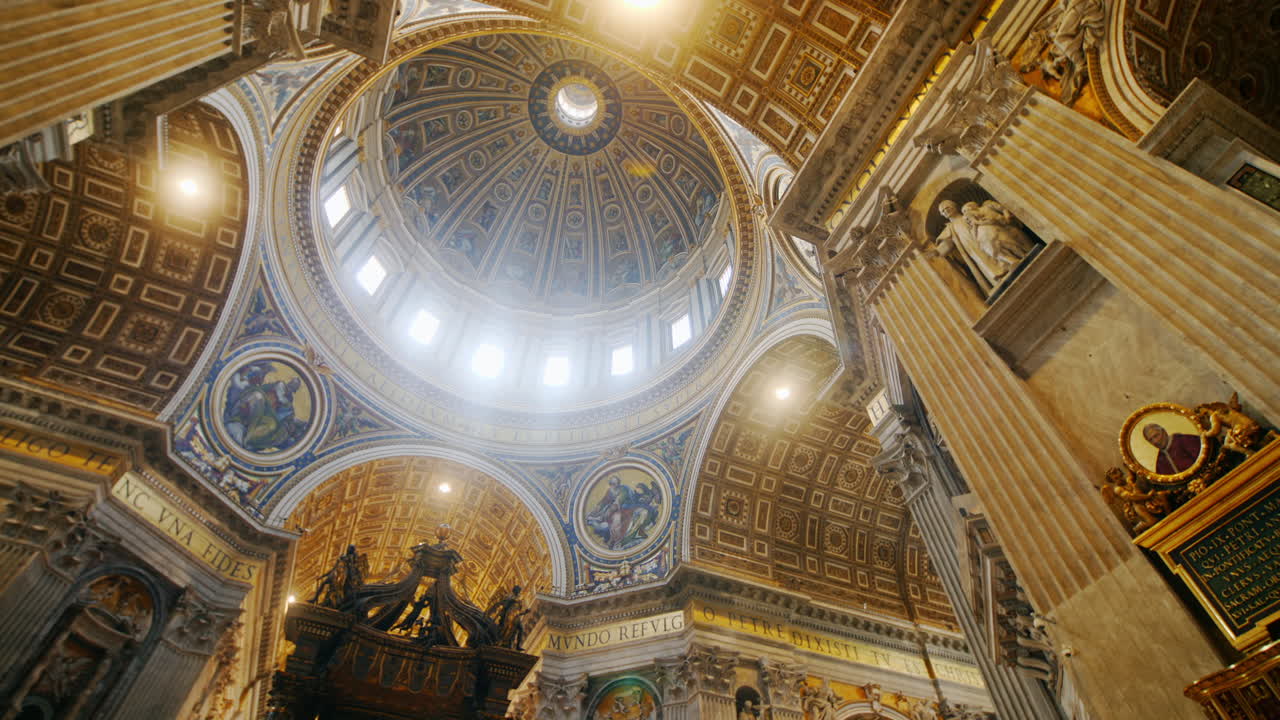 techo de la basílica de san pedro en roma