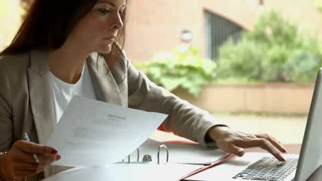 businesswoman working on laptop