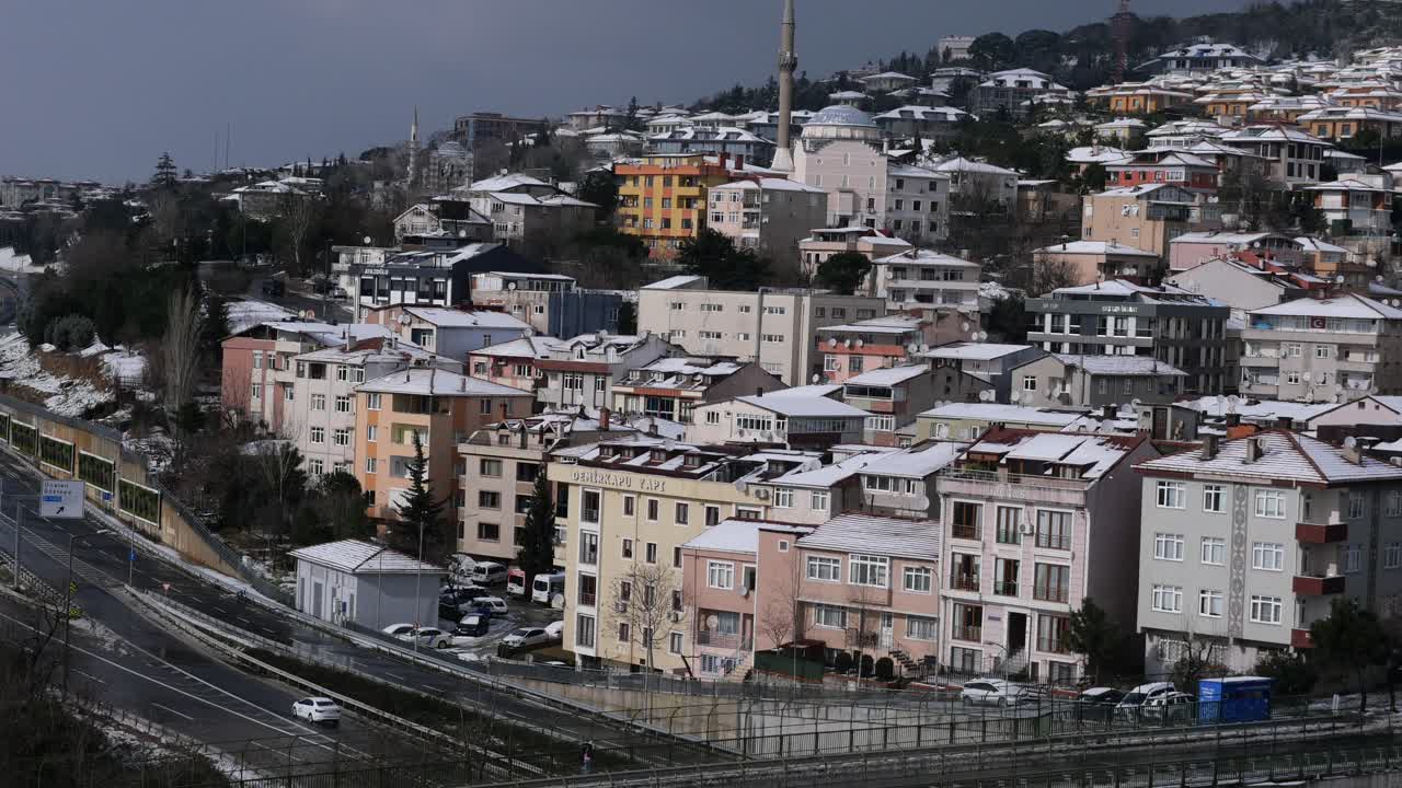 Karlı Şehir Manzarası