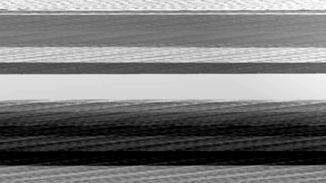 Efecto de glitch digital con líneas horizontales y ruido