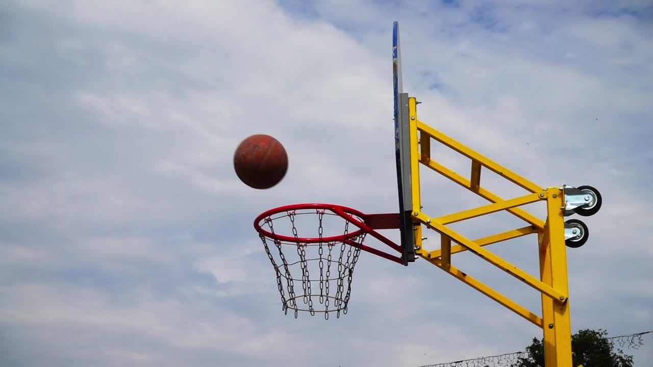 Streetball. Rallentatore