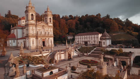 Imágenes-De-Drones-De-Bom-Jesus-Do-Monte,-En-Braga-Portugal