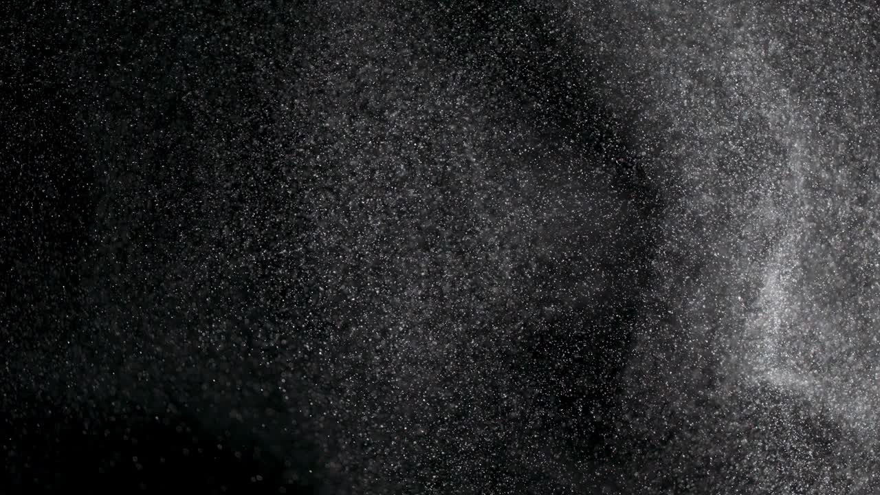 검은 바탕에 분리 된 파우더