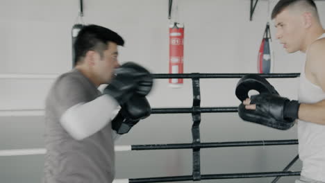 sesión de entrenamiento de boxeo