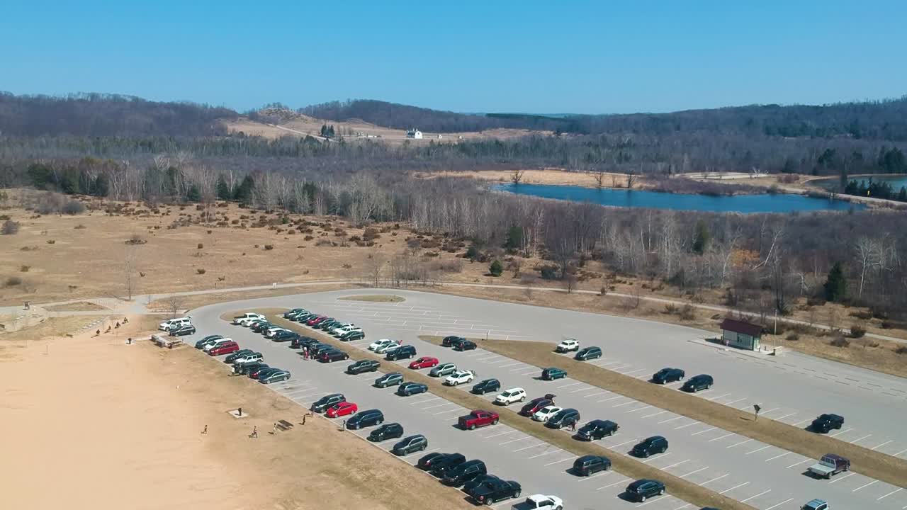 미시간 주 슬리핑 베어 샌드 듄스 내셔널 레이크쇼어 주차장 조감도