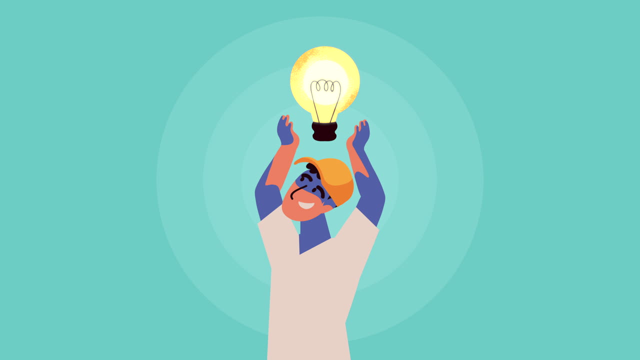 persona feliz con una idea de bombilla
