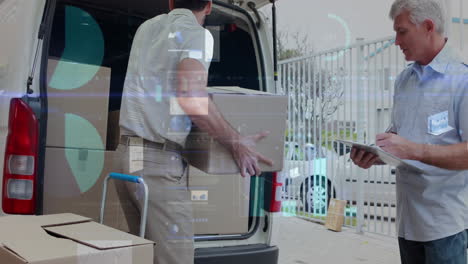 animación del procesamiento de datos sobre el hombre empacando cajas en el coche