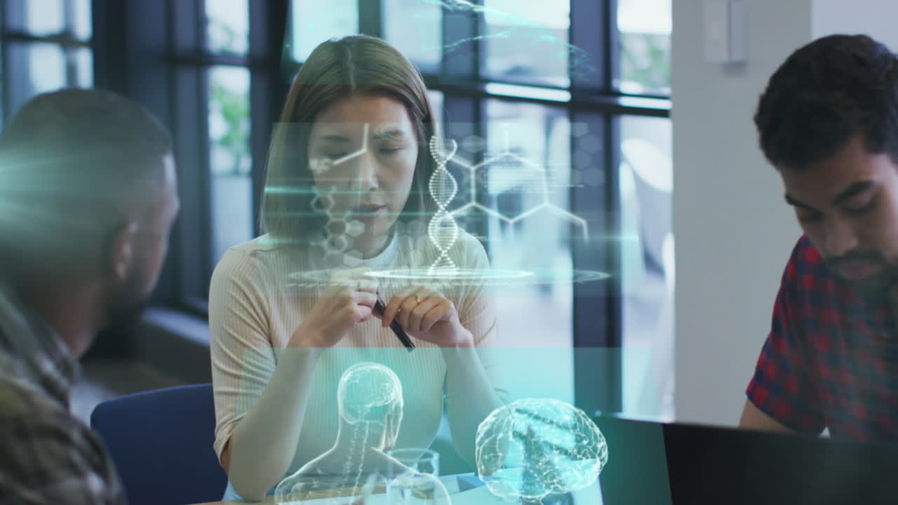 animación de procesamiento de datos y cadena de adn sobre hombres de negocios caucásicos en la oficina