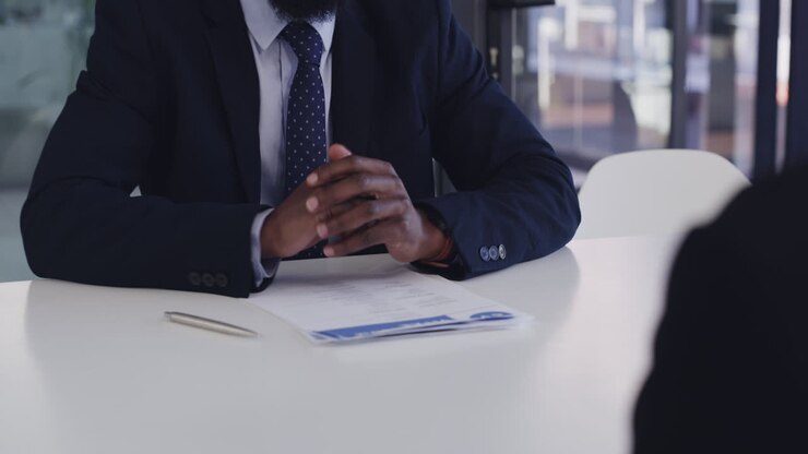 a man's body language during an interview