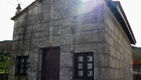 Old-Siota-Chapel-Facade,-Xunqueira-de-Ambia,-Spain