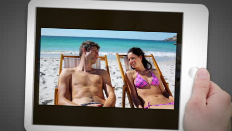 pareja pasando su tiempo en la playa